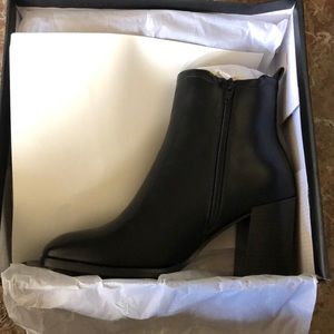 Pierre Dumas Black Booties